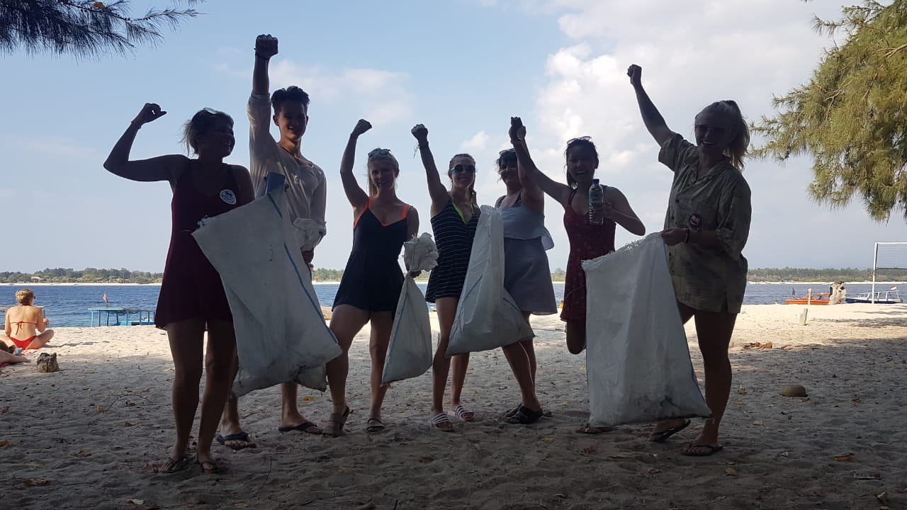 Group beach clean up - Philippines