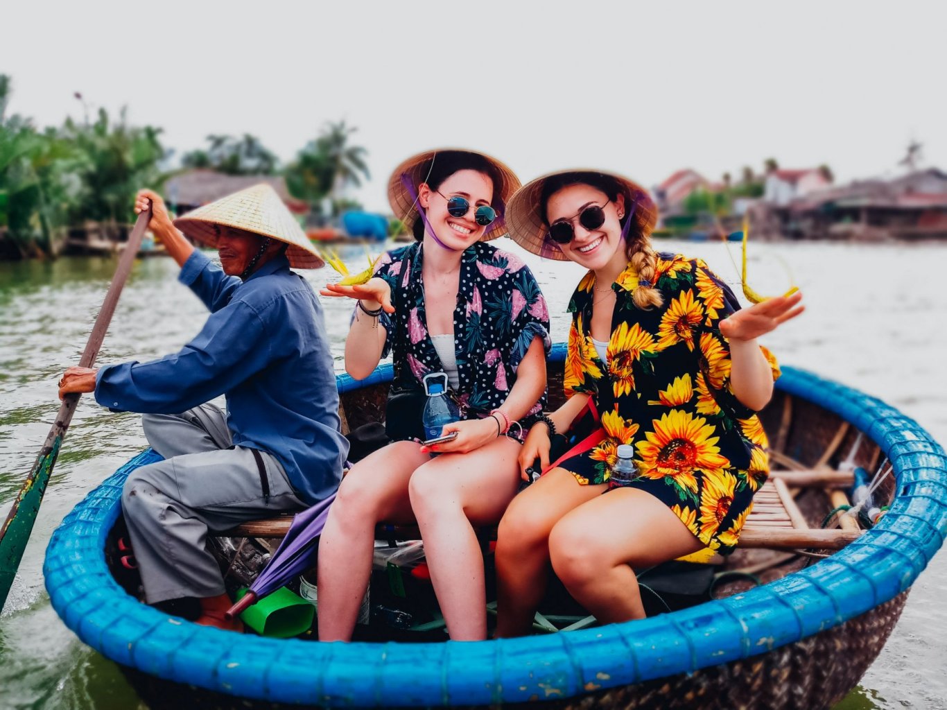 Basket boat trip - vietnam